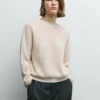 Maglione in maglia con scollo a V Maglione in maglia con scollo a V