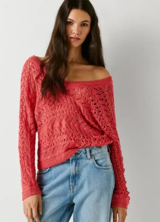 Maglione traforato con scollo a V
