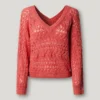Maglione traforato con scollo a V Maglione traforato con scollo a V