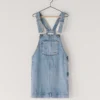 Miniabito in denim dalla vestibilità regolare Miniabito in denim dalla vestibilità regolare