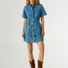 Miniabito in denim dalla vestibilità regolare Miniabito in denim dalla vestibilità regolare