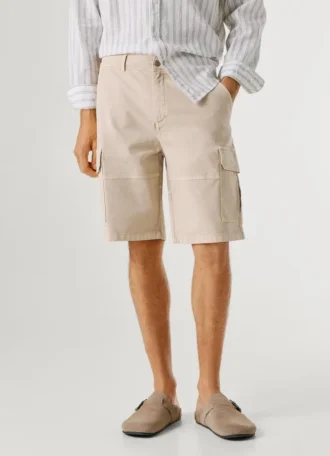 Pantaloncini cargo Regular Fit