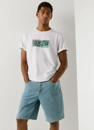 pantaloncini in denim dalla vestibilit ampia 1 1 330x456 - Pantaloncini in denim dalla vestibilit&agrave; ampia