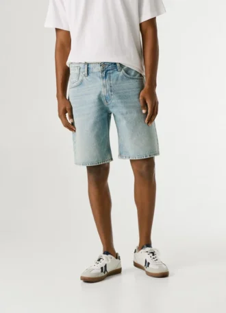 Pantaloncini in denim dalla vestibilità ampia