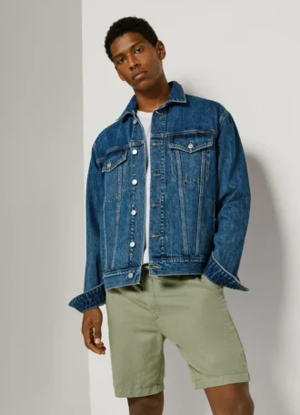 Pantaloncini in lino dalla vestibilità comoda