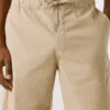 Pantaloncini in popeline dalla vestibilità comoda Pantaloncini in popeline dalla vestibilità comoda