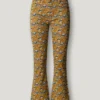 Pantaloni a zampa con 5 tasche Pantaloni a zampa con 5 tasche