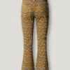 Pantaloni a zampa con 5 tasche Pantaloni a zampa con 5 tasche