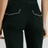 Pantaloni a zampa in twill Pantaloni a zampa in twill