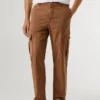 Pantaloni cargo in twill dalla vestibilità regolare Pantaloni cargo in twill dalla vestibilità regolare