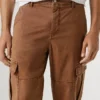 Pantaloni cargo in twill dalla vestibilità regolare Pantaloni cargo in twill dalla vestibilità regolare