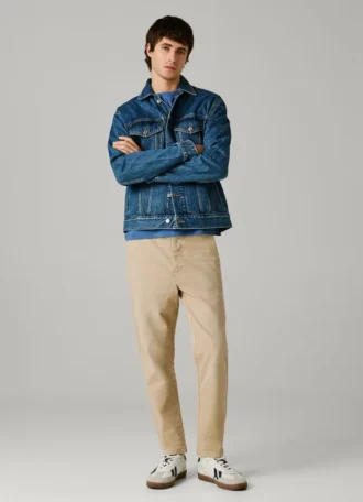 Pantaloni chino dalla vestibilità affusolata
