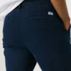 Pantaloni chino dalla vestibilità affusolata