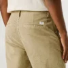Pantaloni chino dalla vestibilità regolare Pantaloni chino dalla vestibilità regolare