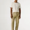 Pantaloni chino dalla vestibilità regolare Pantaloni chino dalla vestibilità regolare