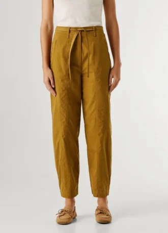 Pantaloni dritti con cintura