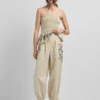 Pantaloni larghi in lino Pantaloni larghi in lino