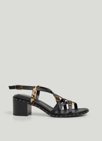 Sandali con dettagli animalier