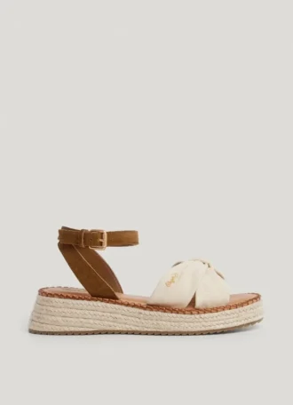 Sandali con zeppa e cinturini incrociati