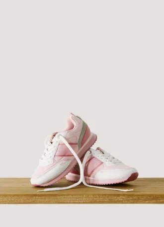 Scarpe da corsa combinate