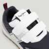 Scarpe da corsa con chiusura in velcro Scarpe da corsa con chiusura in velcro
