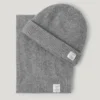 Set cappello e sciarpa a coste Set cappello e sciarpa a coste