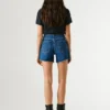 Shorts in denim dalla vestibilità regolare Shorts in denim dalla vestibilità regolare