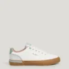 Sneakers classiche con dettagli in pelle scamosciata Sneakers classiche con dettagli in pelle scamosciata
