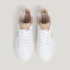 Sneakers classiche con dettagli in pelle scamosciata Sneakers classiche con dettagli in pelle scamosciata