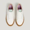 Sneakers classiche con dettagli in pelle scamosciata Sneakers classiche con dettagli in pelle scamosciata