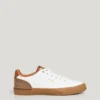 Sneakers classiche con dettagli in pelle scamosciata Sneakers classiche con dettagli in pelle scamosciata