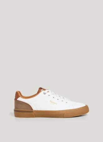 Sneakers classiche con dettagli in pelle scamosciata