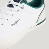 Sneakers classiche con dettagli in pelle scamosciata Sneakers classiche con dettagli in pelle scamosciata