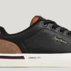 Sneakers classiche con dettagli in pelle scamosciata Sneakers classiche con dettagli in pelle scamosciata