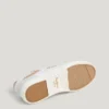 Sneakers classiche con dettagli in pelle scamosciata Sneakers classiche con dettagli in pelle scamosciata