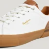 Sneakers classiche con dettagli in pelle scamosciata Sneakers classiche con dettagli in pelle scamosciata