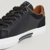 Sneakers classiche con dettagli in pelle scamosciata – Kenton
