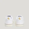 Sneakers classiche con lacci