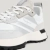 Sneakers con dettagli in pelle scamosciata – Lucky Sneakers con dettagli in pelle scamosciata – Lucky