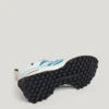 Sneakers con dettagli traslucidi