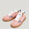 Sneakers con suola a cono effetto pelle scamosciata Sneakers con suola a cono effetto pelle scamosciata