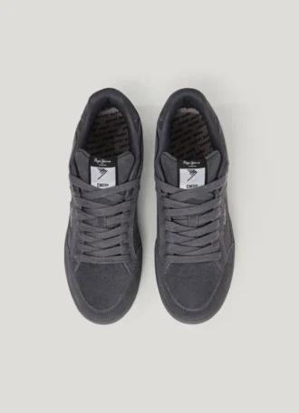 Sneakers con suola a cono in pelle scamosciata