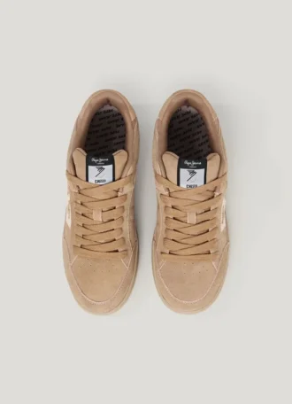 Sneakers con suola a cono in pelle scamosciata