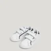 Sneakers in pelle con chiusura in velcro Sneakers in pelle con chiusura in velcro