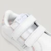 Sneakers in pelle con chiusura in velcro Sneakers in pelle con chiusura in velcro