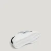 Sneakers in pelle con chiusura in velcro Sneakers in pelle con chiusura in velcro