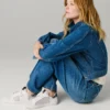 Sneakers in pelle con dettagli glitterati Sneakers in pelle con dettagli glitterati