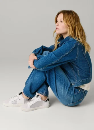 Sneakers in pelle con dettagli glitterati