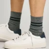 Sneakers in pelle con dettagli in pelle scamosciata Sneakers in pelle con dettagli in pelle scamosciata