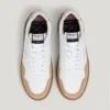 Sneakers in pelle con dettagli in pelle scamosciata Sneakers in pelle con dettagli in pelle scamosciata